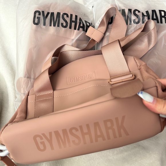 Gymshark Everyday Mini Gym Bag - Picture 3 of 9